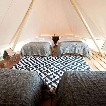Beautifully Designed Czech Republic Glamping Retreat Prázdninový dům Křečovice
