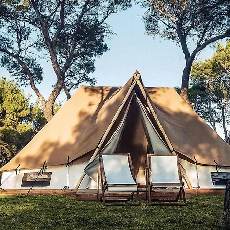 Prázdninový dům Beautifully Designed Czech Republic Glamping Retreat *